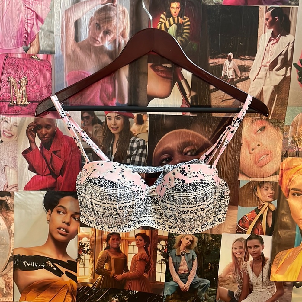 Xhilaration swim bikini top